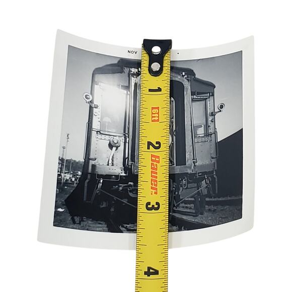 Vtg Monochrome Photography Train Car 1968 Close Up Found Snapshot 3.5" x 3.5" - Picture 2 of 4